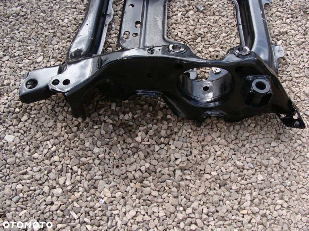 sanki belka zawieszenia przedniego mercedes e-klasa w212 4matic a2126280457 - 3