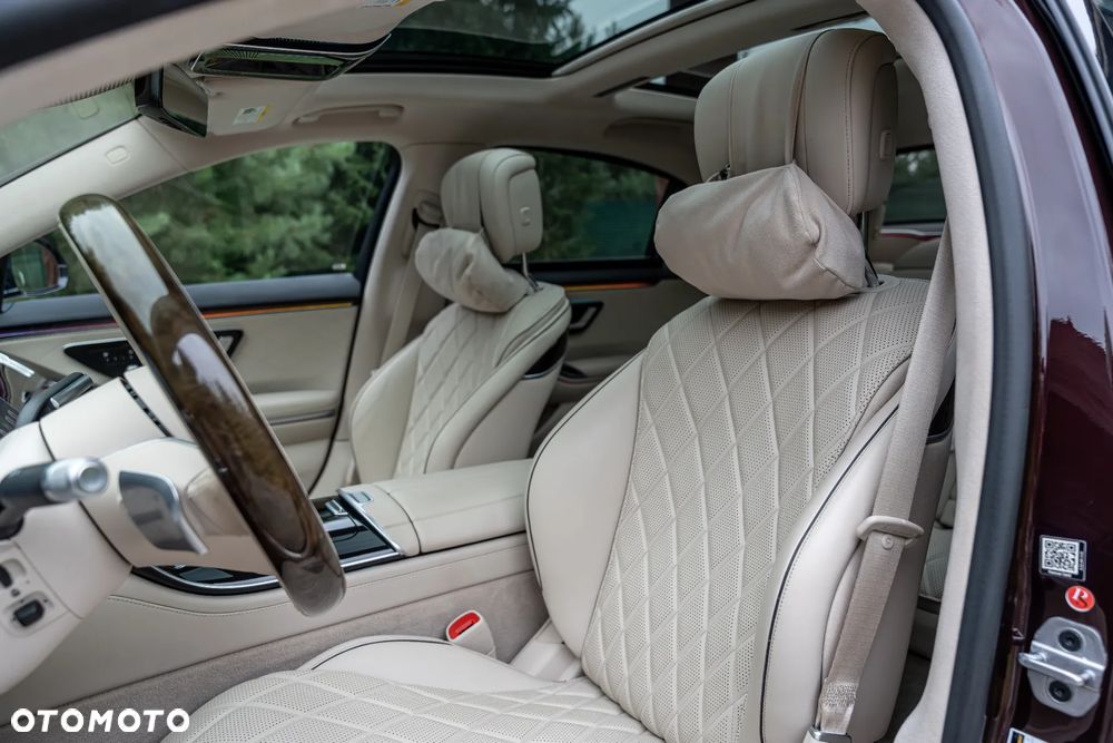 Mercedes-Benz Klasa S 500 4Matic L 9G-TRONIC - 23