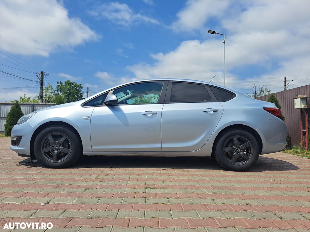 Opel Astra 1.4 Turbo Start/Stop ECOTEC Enjoy - 8