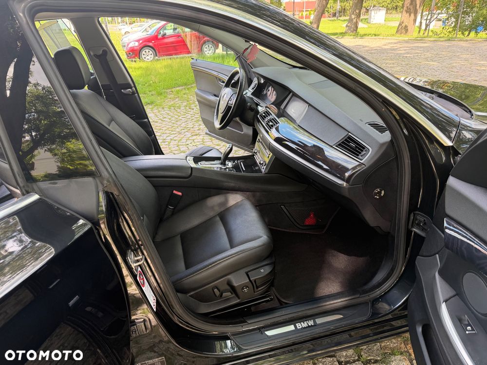 BMW 5GT 530d - 22