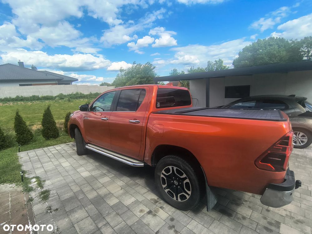 Toyota Hilux 2.8 D-4D Double Cab SR5 4x4 - 6