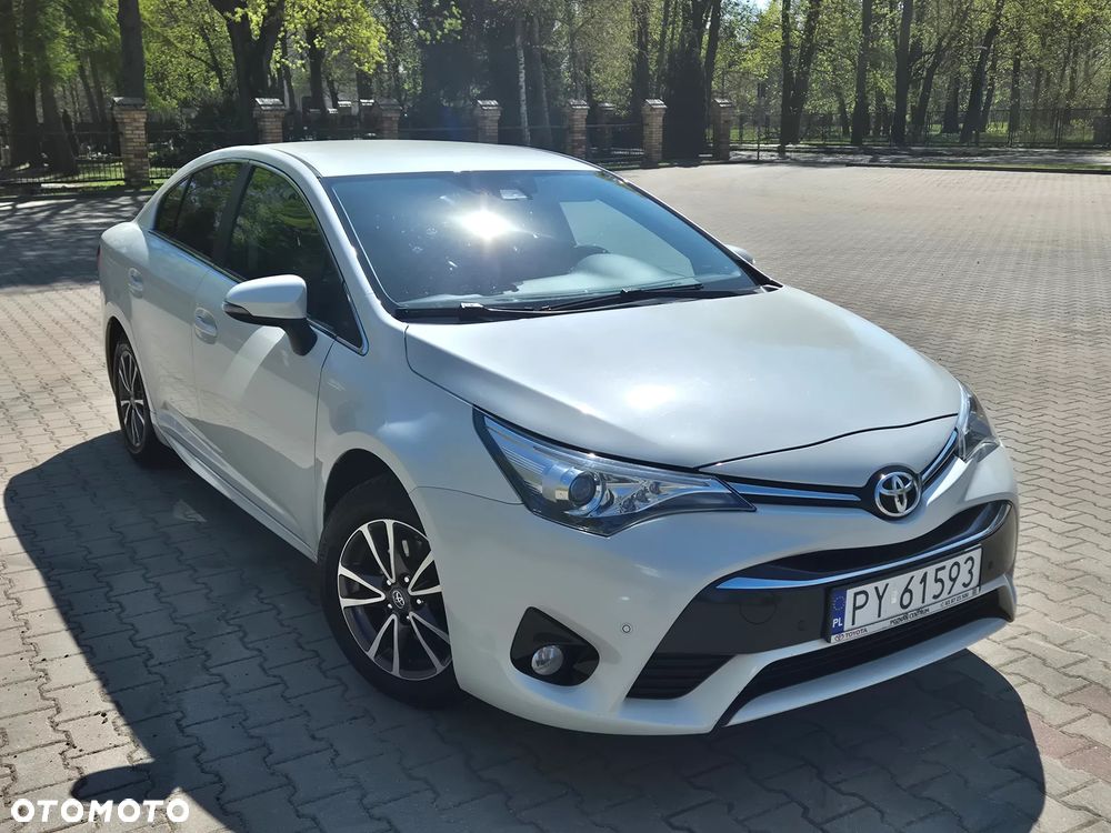 Toyota Avensis 1.8 Prestige - 3