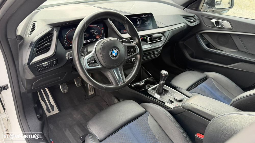 BMW 218 i M Sport - 9
