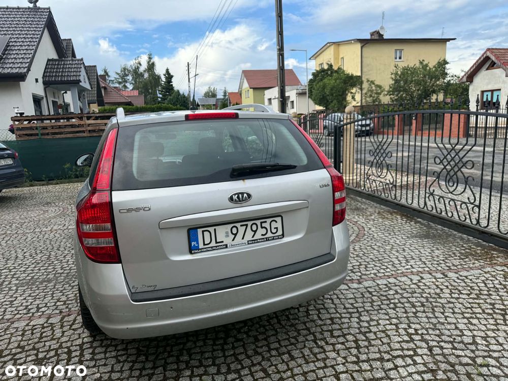 Kia Ceed 1.6 Crdi Comfort - 21