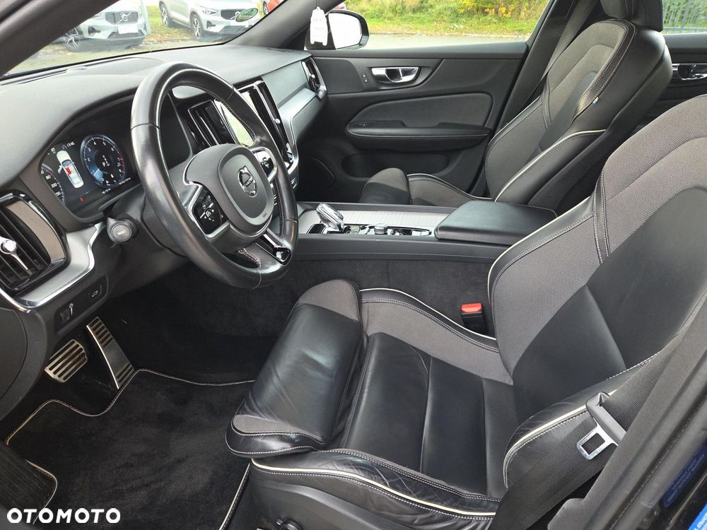 Volvo S60 B4 B R-Design - 9