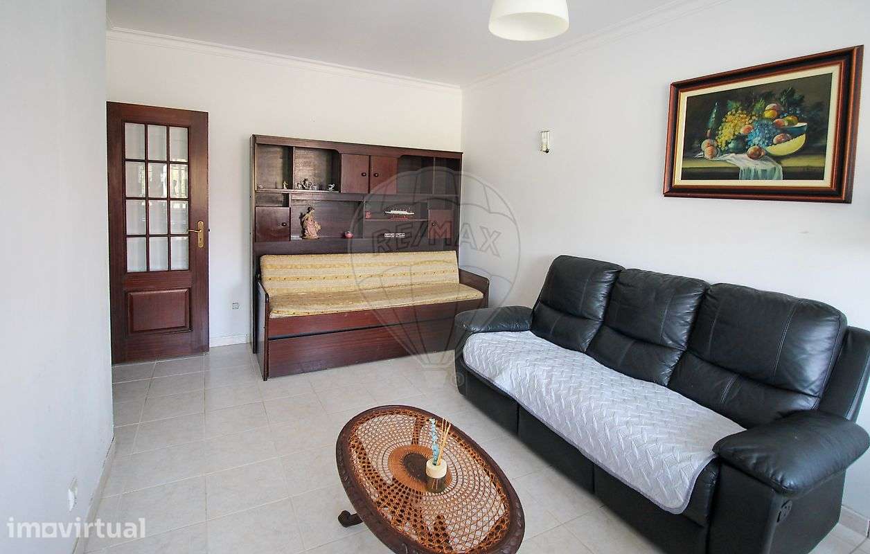 Apartamento T2 para arrendamento - Grande imagem: 2/14