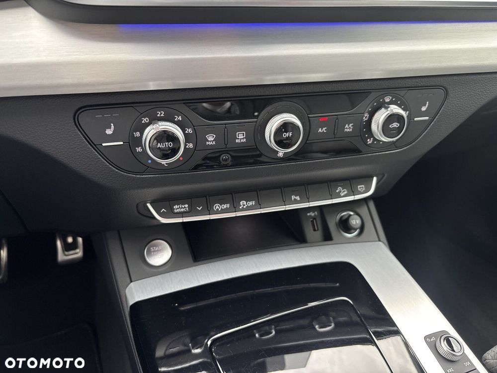 Audi Q5 Sportback - 18