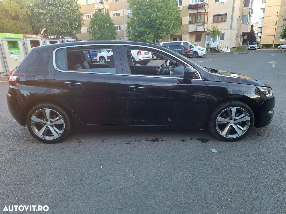 Peugeot 308 - 4
