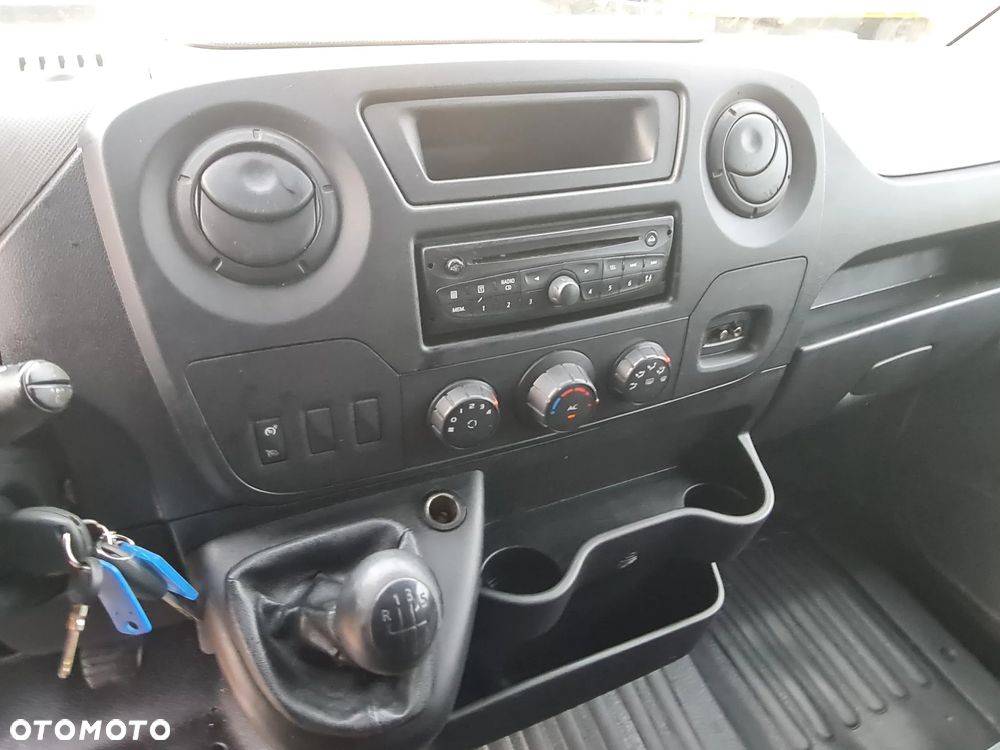 Renault Master 2011r. Brygadówka DUŻY WYBÓR 7 Osobowa Parktronic KIima L2H2 - 19