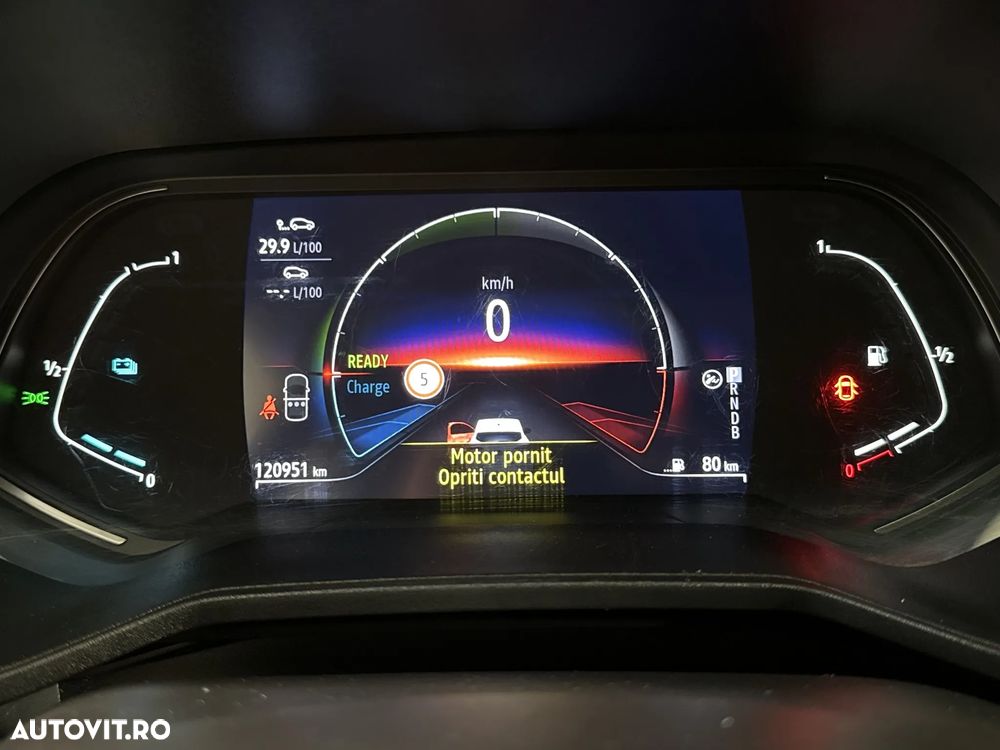 Renault Clio - 11