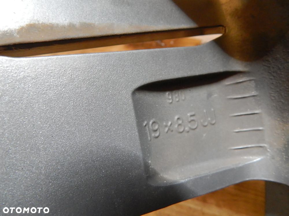 Felgi felga 19 koła aluminiowe R19 Audi A4 B8 A5 8T A6 c7 c6 Q5 06-19 opony jak nowe Łuków części - 11