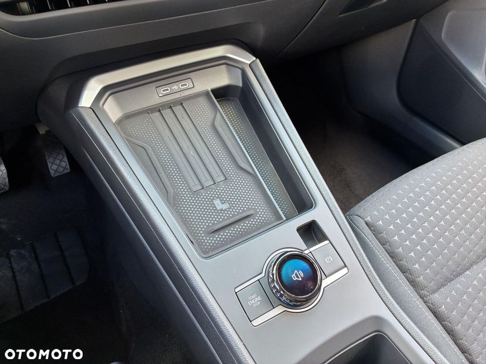 Volkswagen T-Roc - 25
