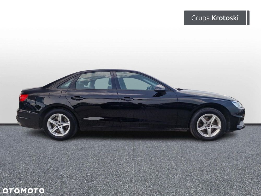 Audi A4 Limousine - 10