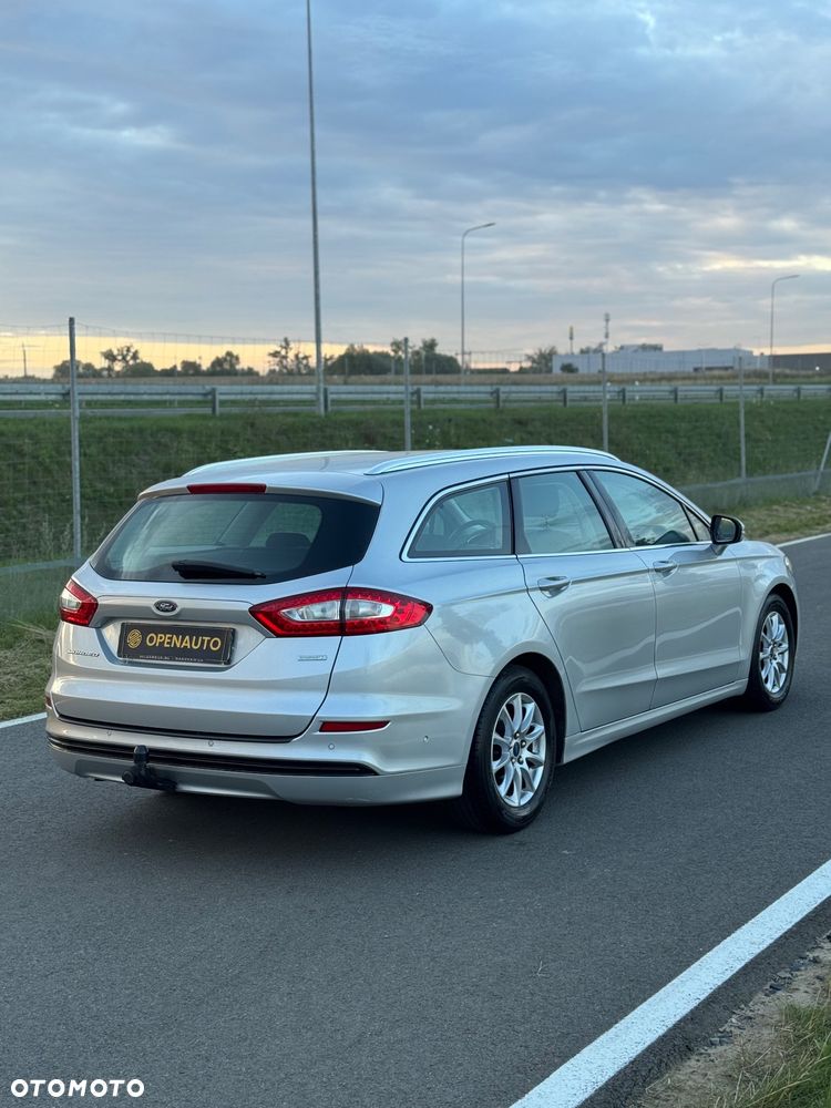 Ford Mondeo 1.5 EcoBoost Titanium - 4