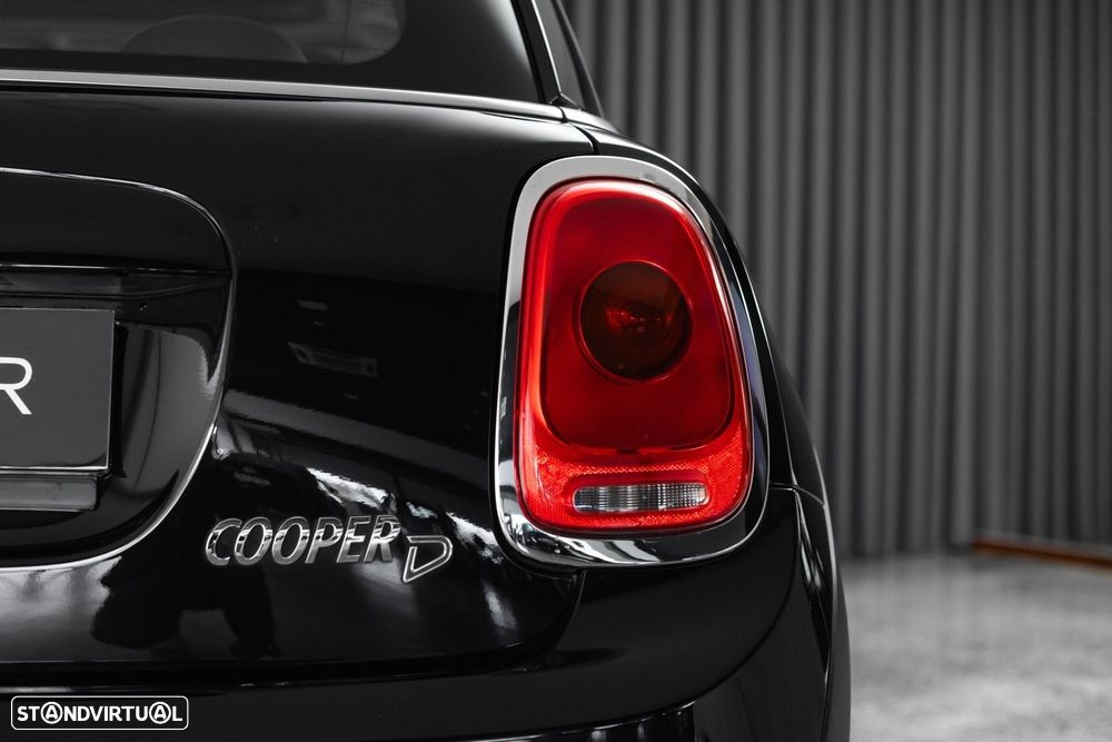 MINI 3 Portas Cooper D - 10