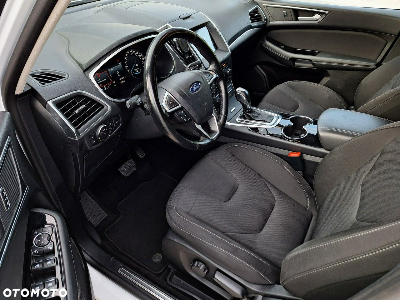 Ford S-Max - 7
