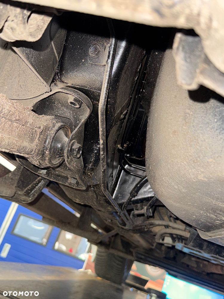 Suzuki Grand Vitara - 20