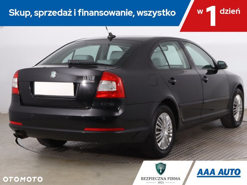 Skoda Octavia - 7