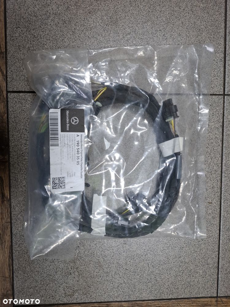 WiązkaInstalacjaPdcZderzakPrzódMercedesAMG GT 6xPDC A1905403505 NOWA - 1