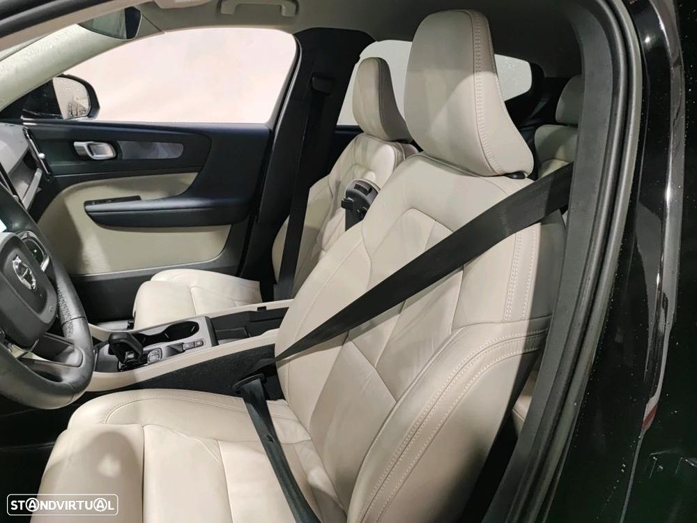 Volvo XC 40 1.5 T4 PHEV Core - 5