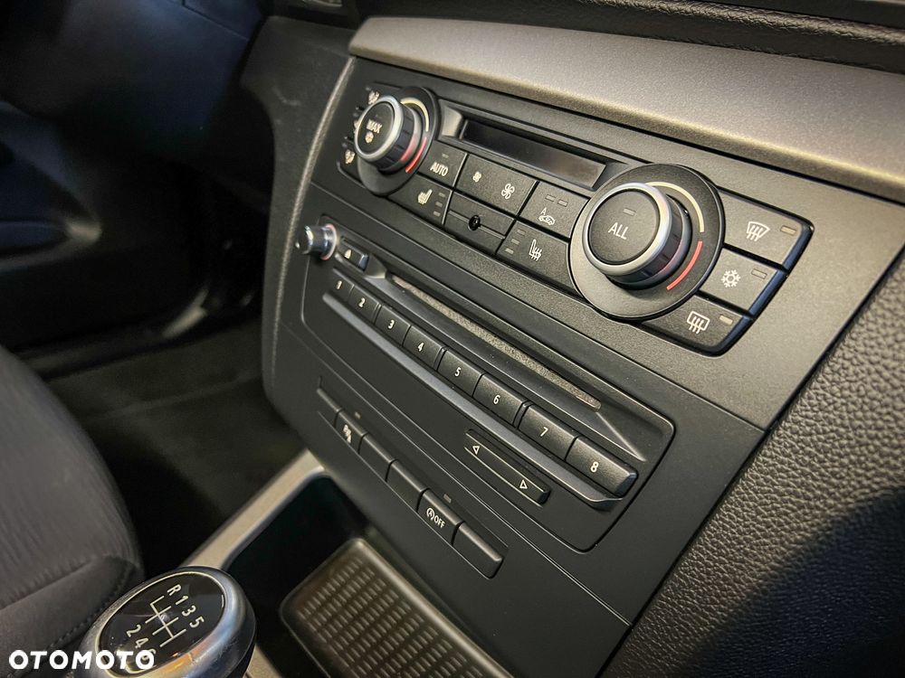 BMW Seria 1 116d - 33