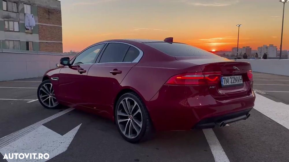 Jaguar XE 25d AWD Aut. Portfolio - 3
