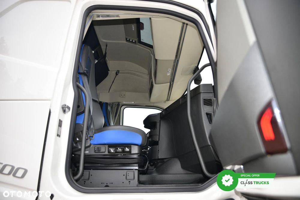 Volvo FH 500 Globetrotter XL I-ParkCool Adaptive cruise control - 9