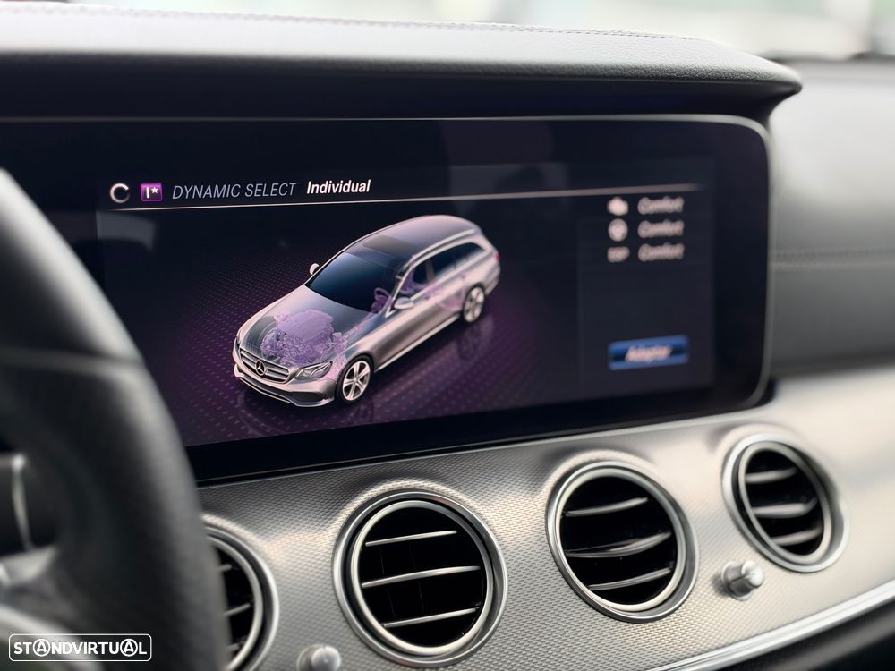 Mercedes-Benz E 220 d AMG 7L - 28
