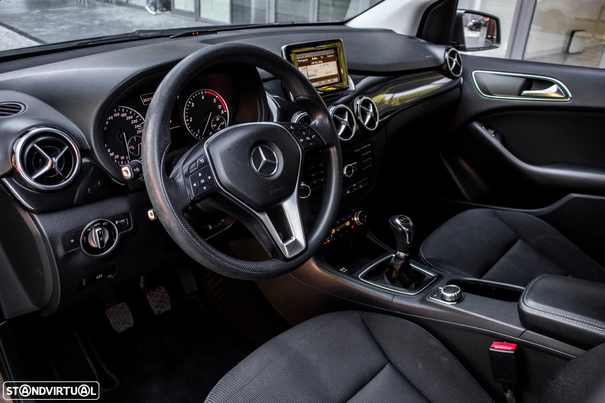 Mercedes-Benz B 180 CDi BlueEfficiency - 24