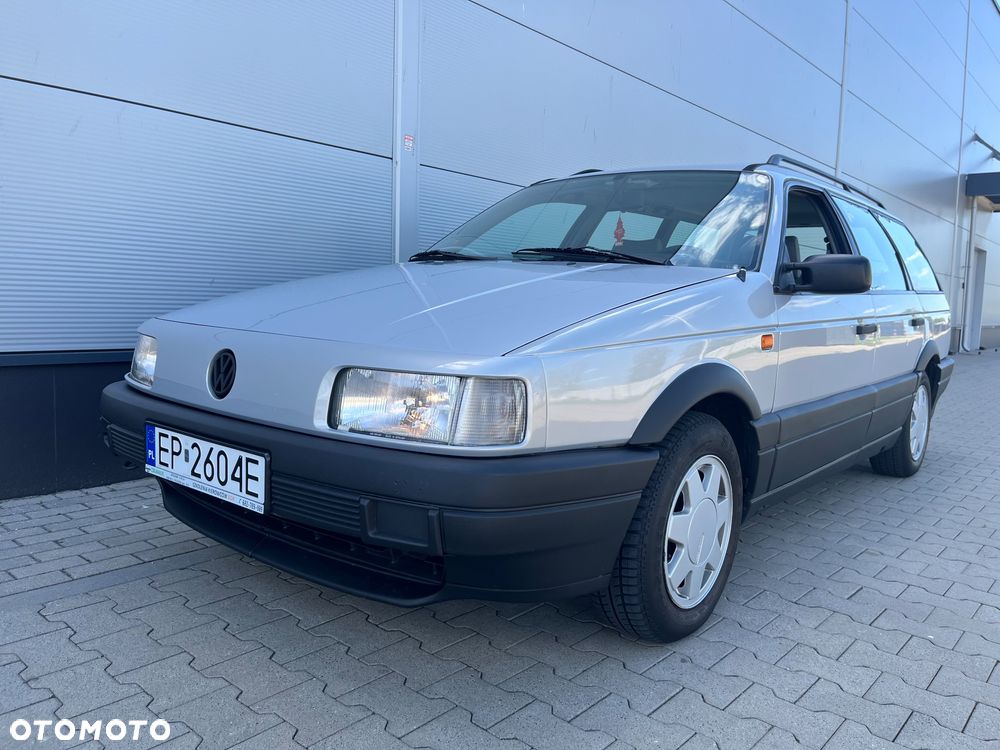 Volkswagen Passat 2.0 GT - 1