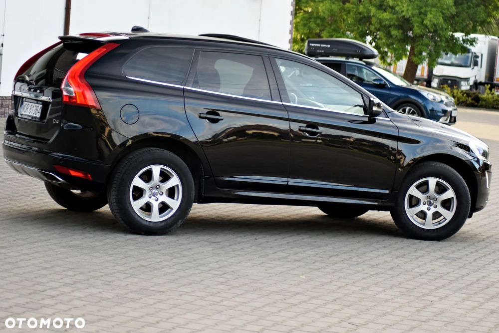 Volvo XC 60 D4 Drive-E Momentum - 11