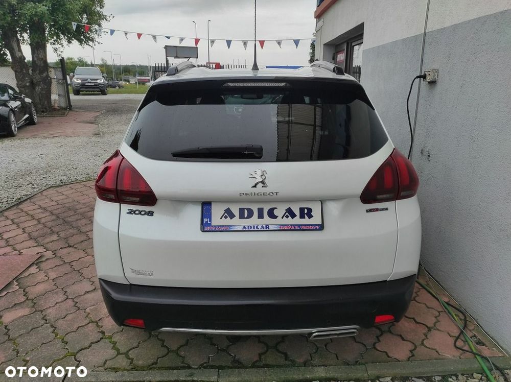 Peugeot 2008 2017 photo 5