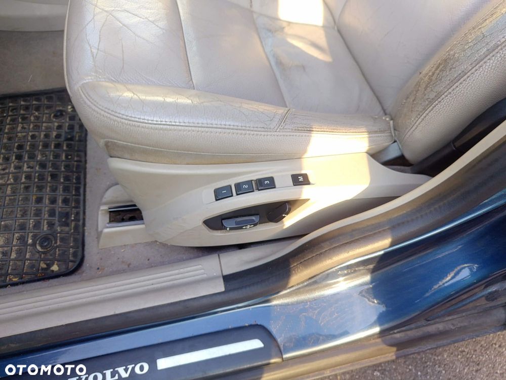 Volvo V50 - 8