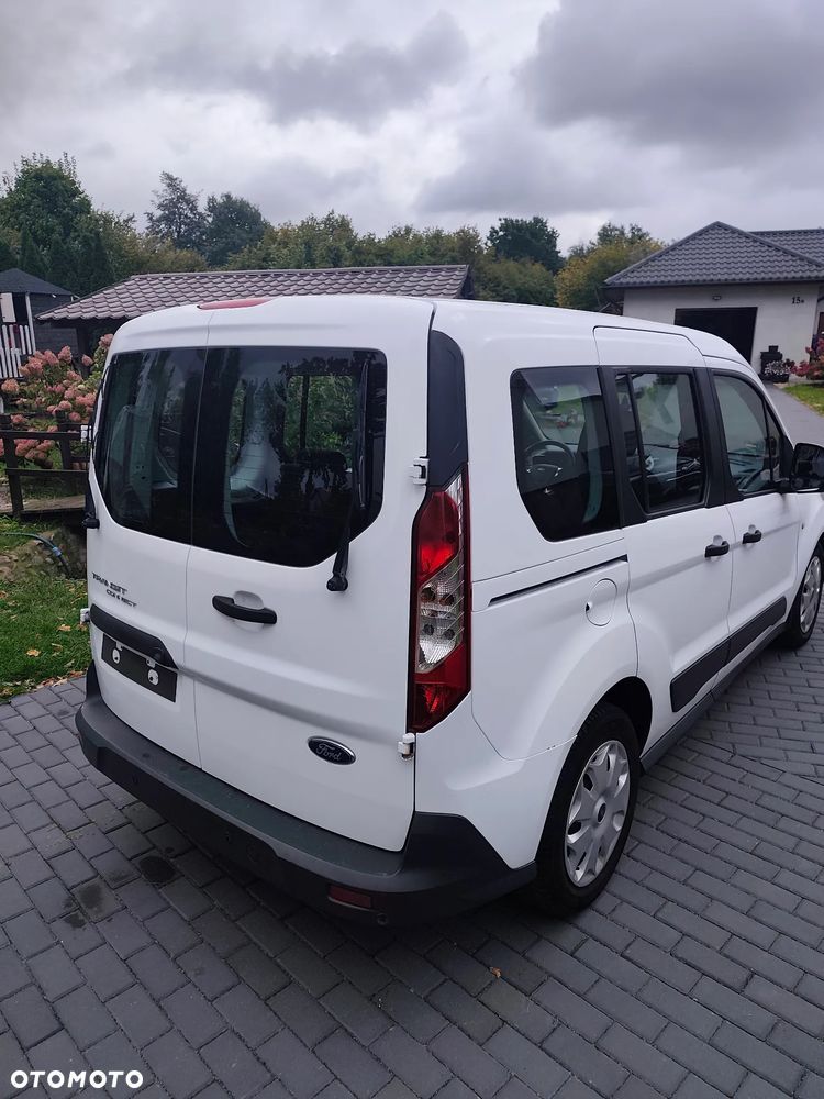 Ford Transit Connect 2016 photo 4
