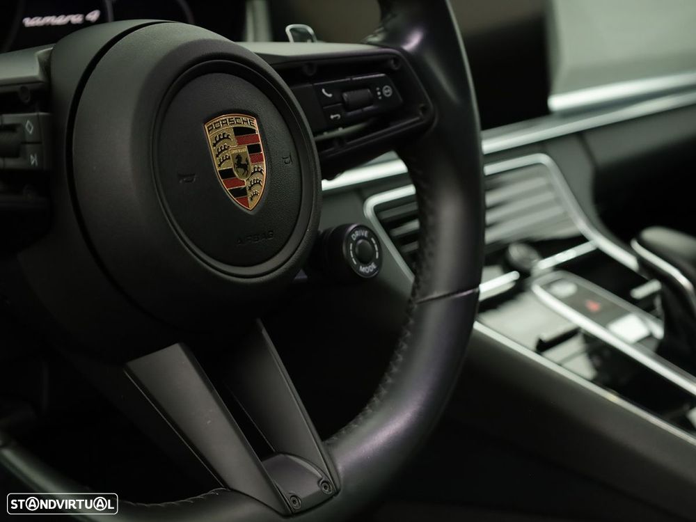 Porsche Panamera Sport Turismo 4 E-Hybrid - 20