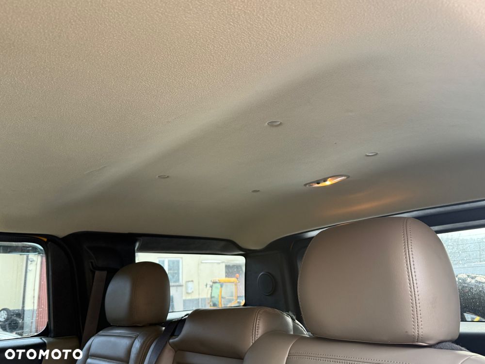 Hummer H2 - 18
