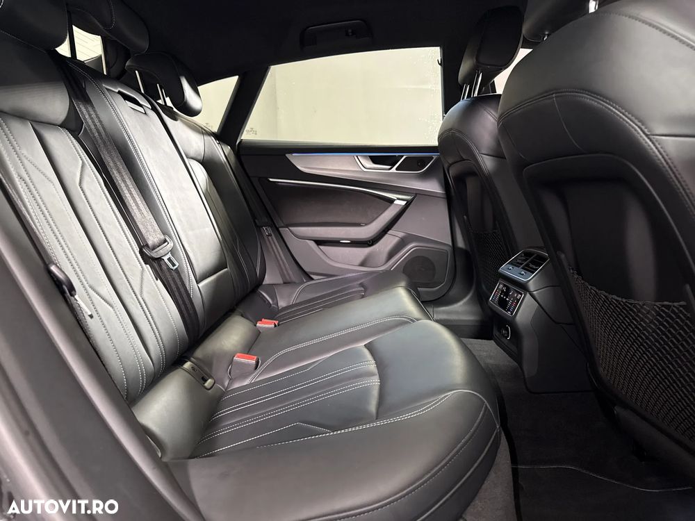 Audi A7 Sportback - 13