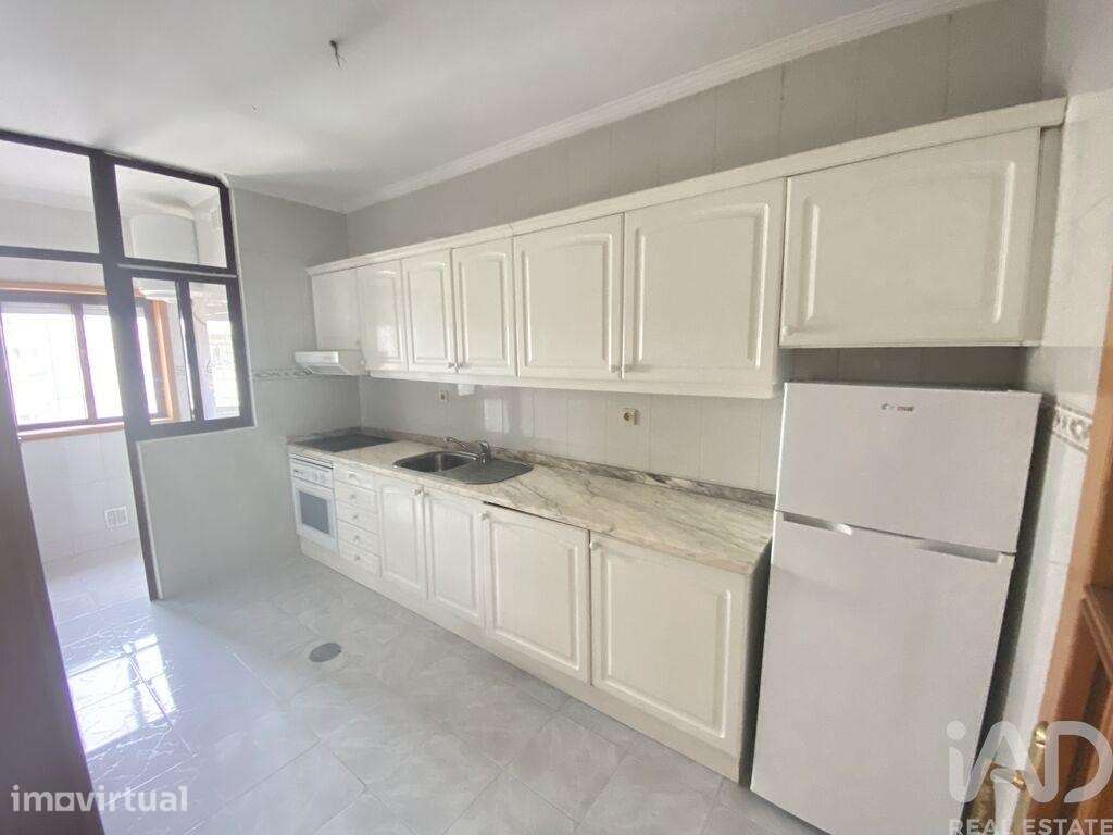 Apartamento T1 em Mafamude e Vilar do Paraíso - Grande imagem: 3/5