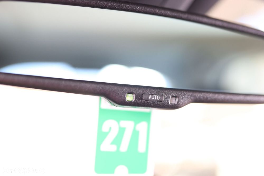 Toyota Yaris - 39