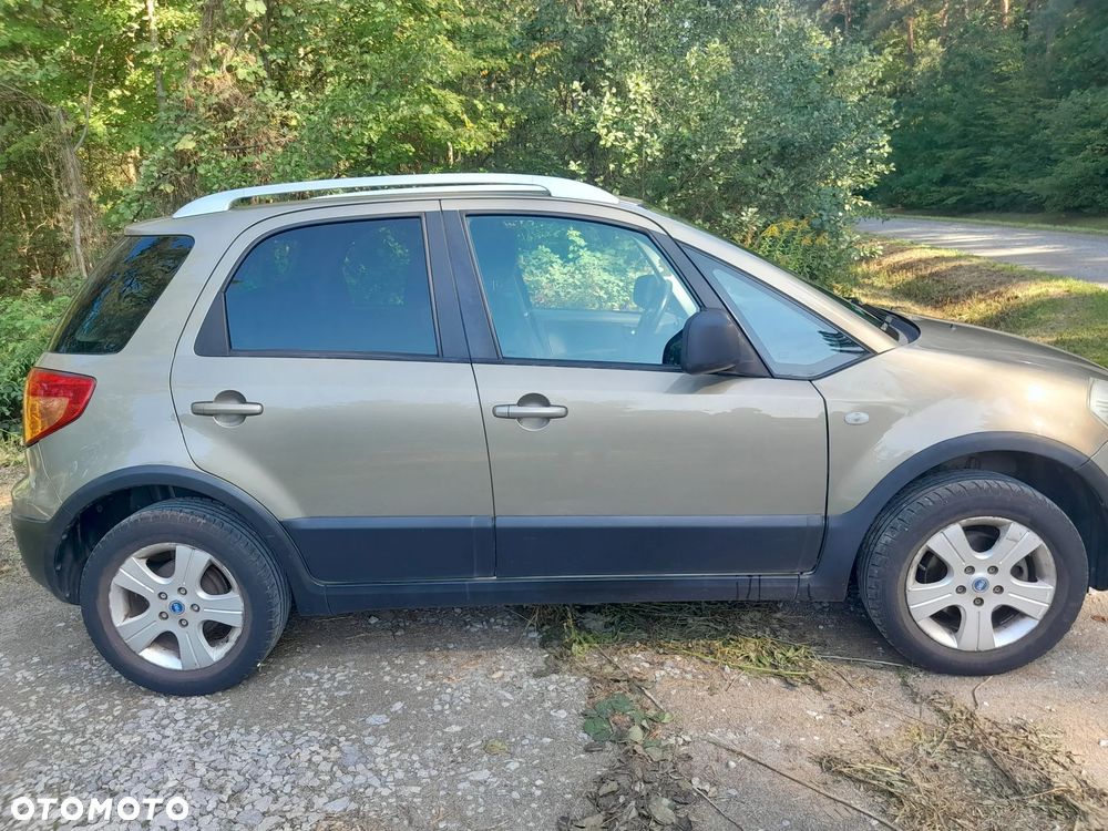 Fiat Sedici - 2