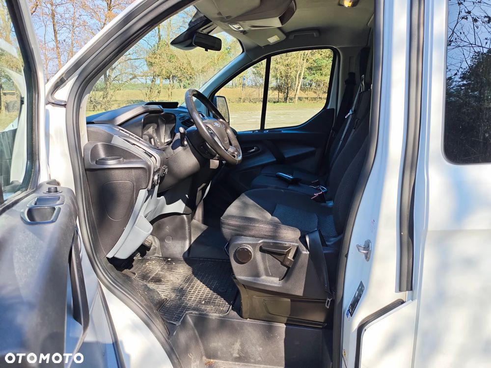 Ford Transit Custom - 14