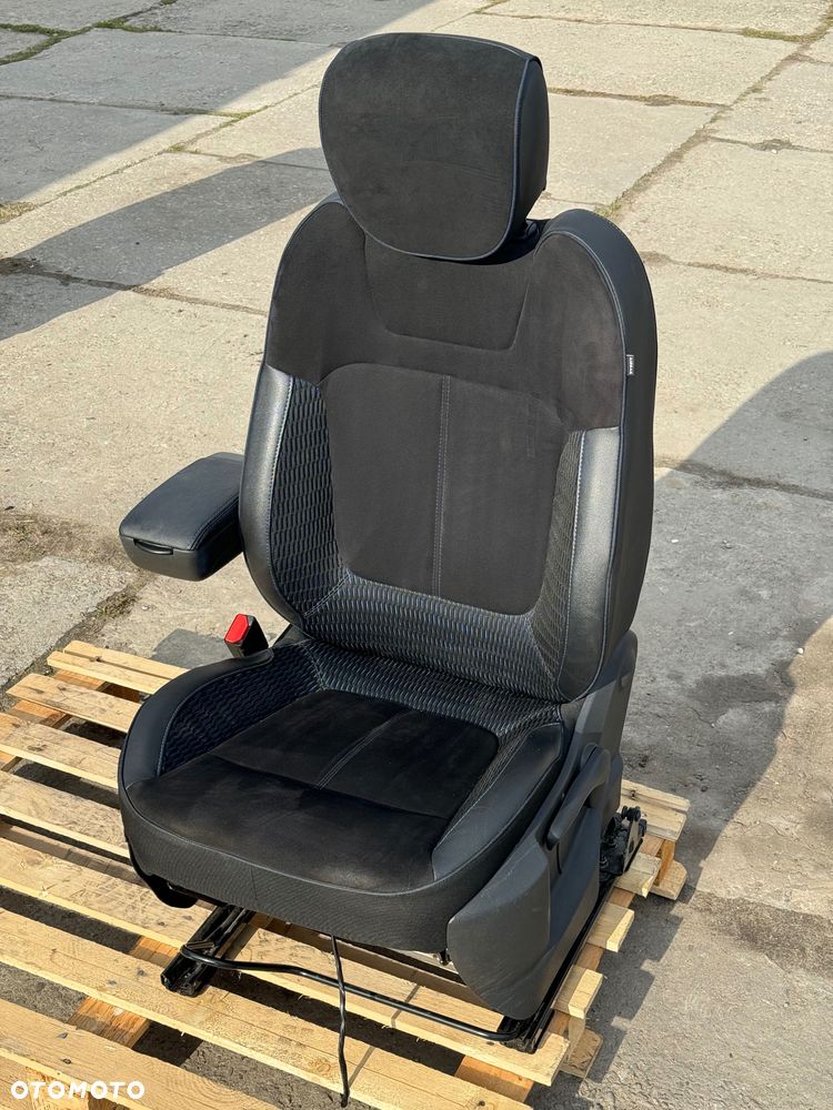 Renault Captur Lift Komplet Foteli Alcantara 17-19 R - 3