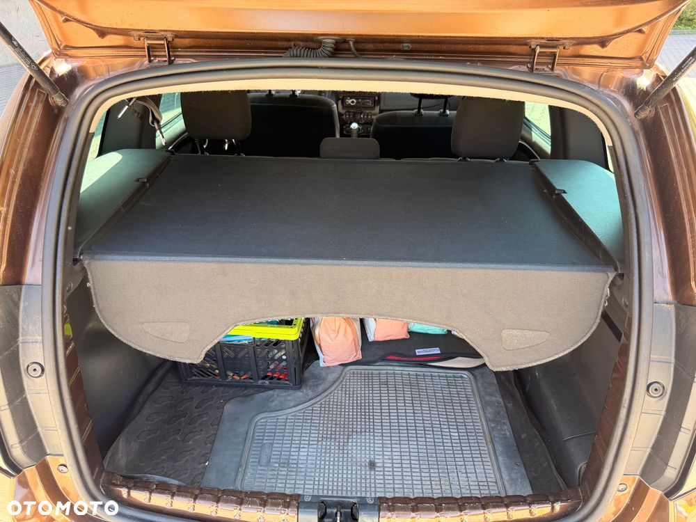 Dacia Duster 1.6 Euro5 - 12