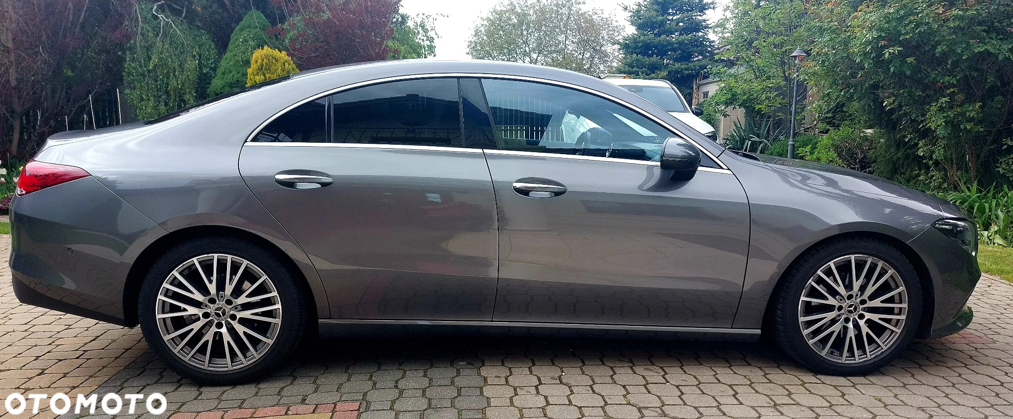 Mercedes-Benz CLA 200 7G-DCT - 3