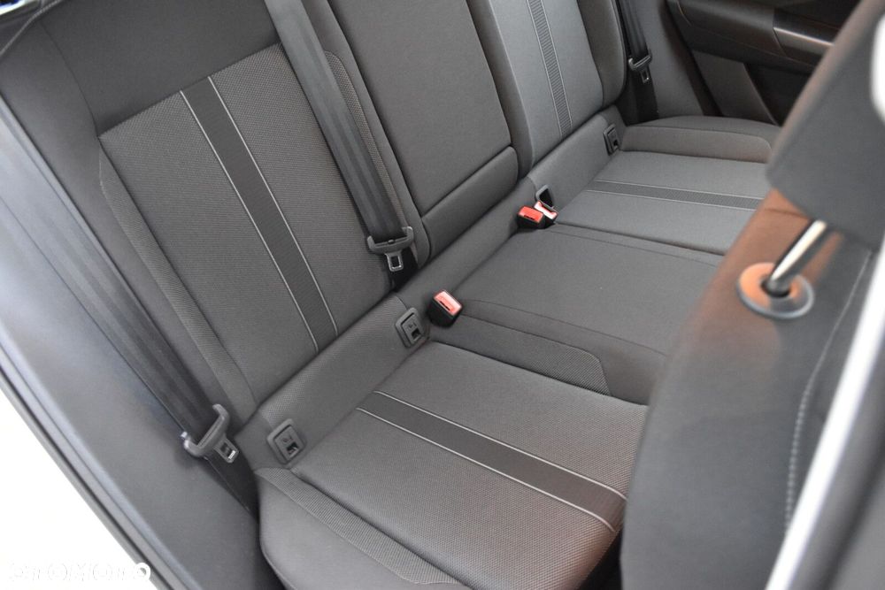 Volkswagen T-Roc 1.5 TSI Life - 31