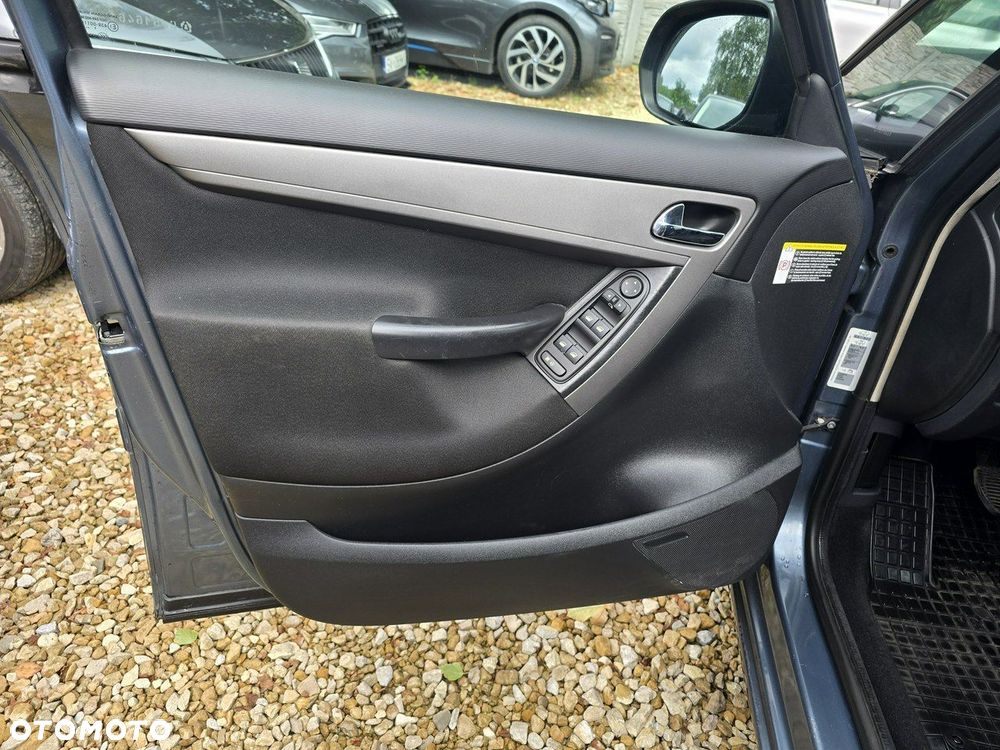 Citroën C4 Picasso 1.6 HDi Attraction - 19