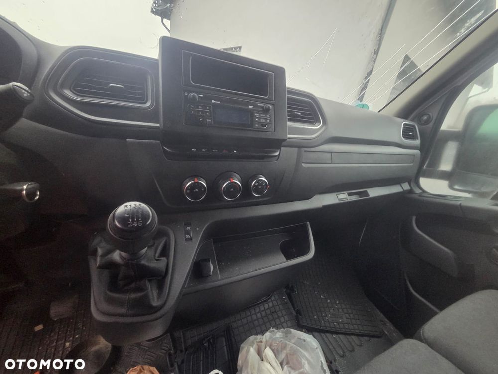 Renault Master - 5