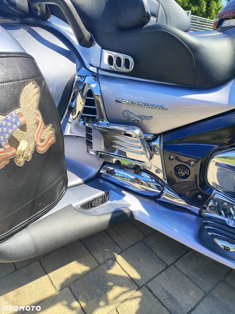 Honda GL - 22
