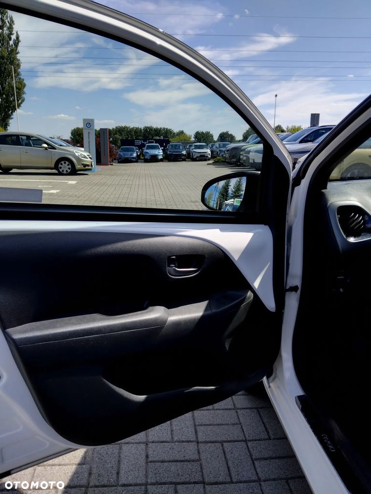 Toyota Aygo 1.0 VVT-i Black Edition - 21