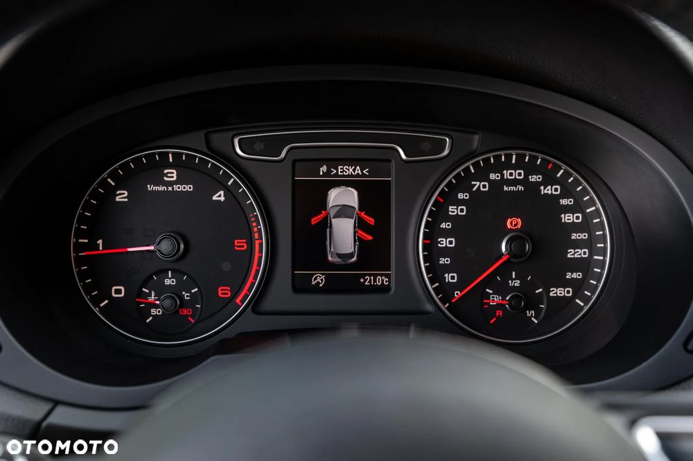 Audi Q3 - 23